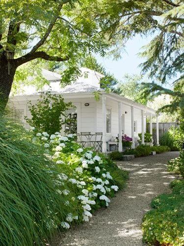 Farmhouse Landscaping Ideas And Tips