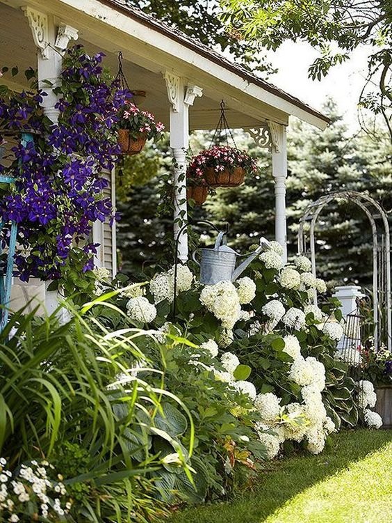 Farmhouse Landscaping Ideas And Tips