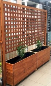 40 DIY Backyard Privacy Fence Design Ideas on A Budget