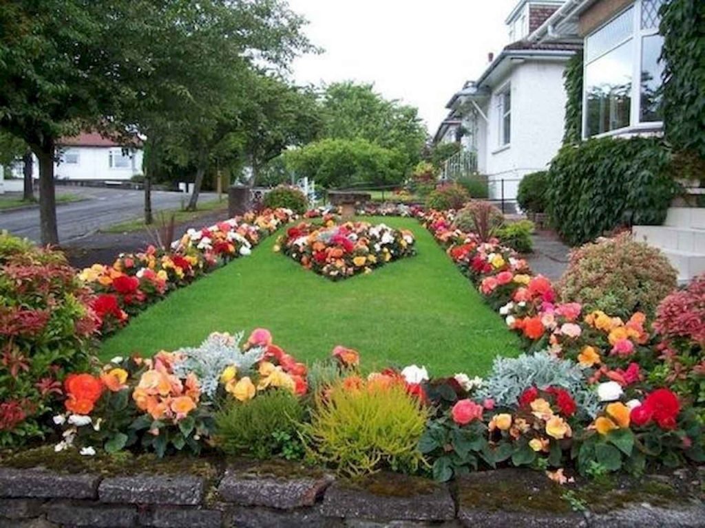 Front Yard Design Ideas 