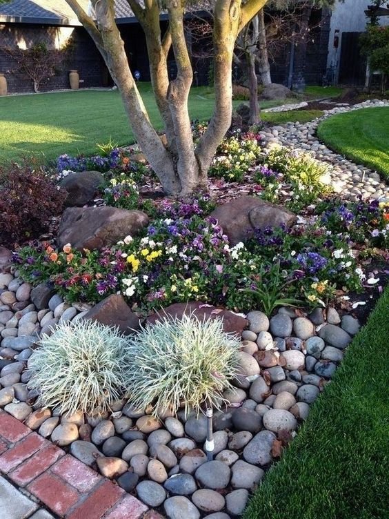 Rustic Front Yard Landscaping Ideas 