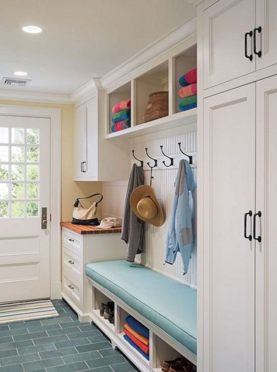 20 Small Mudroom Ideas to Organize Your Home | Relentless Home