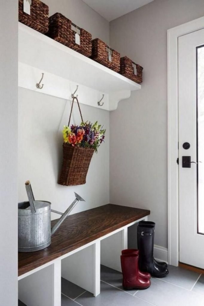 Small Mudroom Ideas 