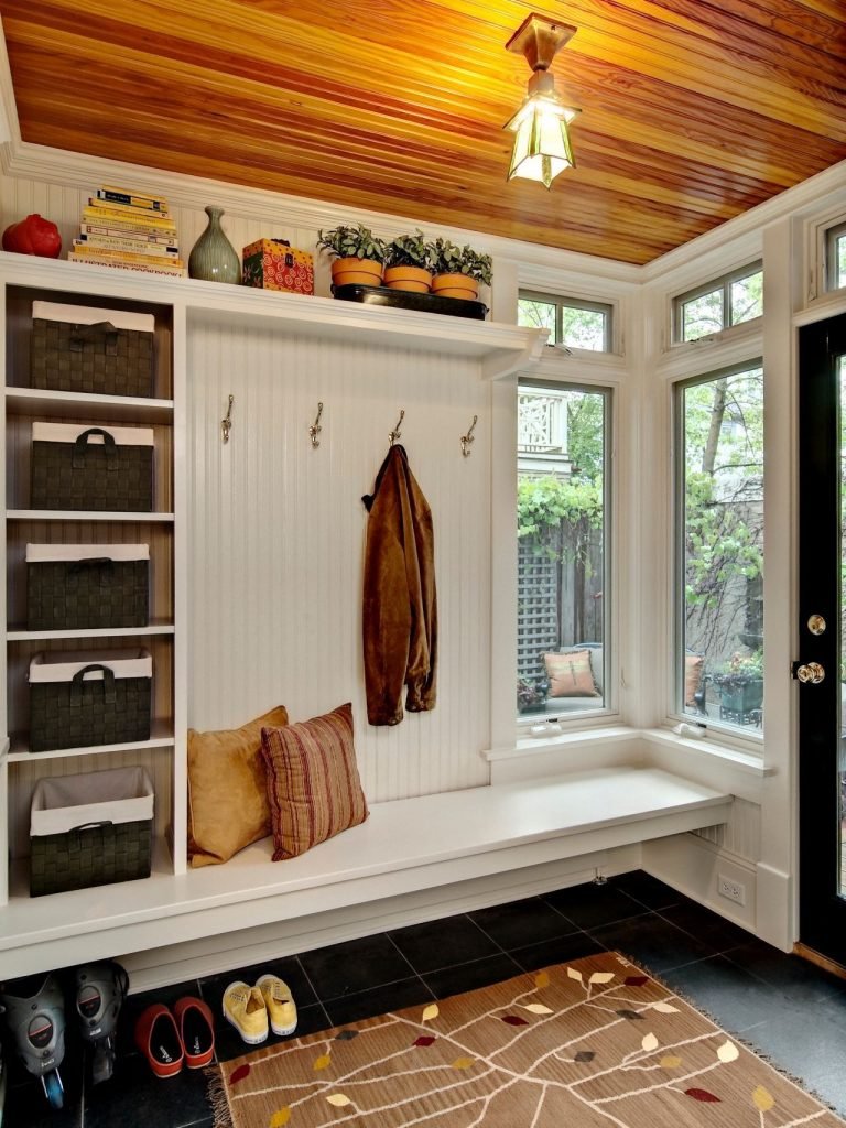 Small Mudroom Ideas 