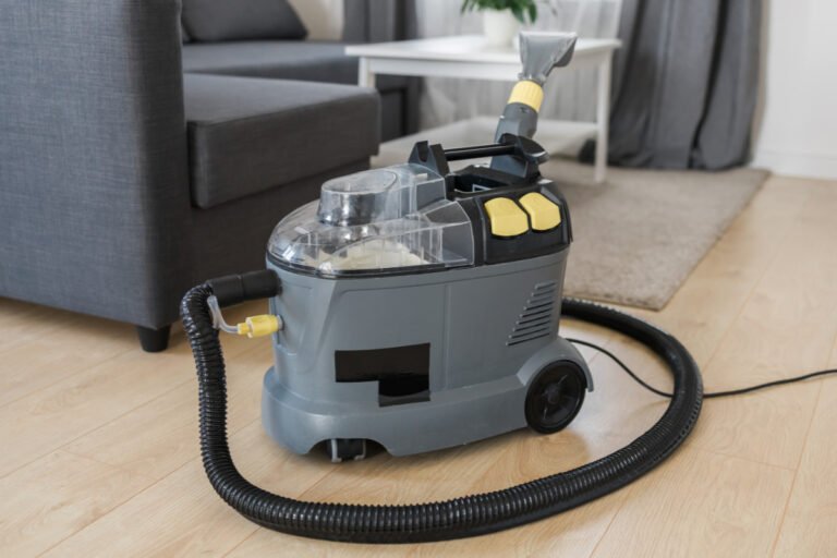 Pro Cleaning Secrets: What Vacuum Cleaner Do Professionals Use?