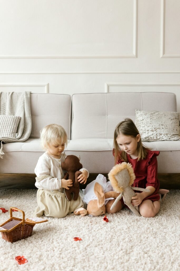 how to create a kid-friendly living room